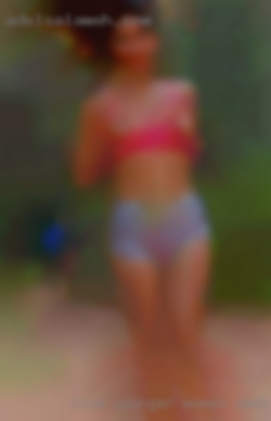 Love younger women seeking than myself near Farmington Hills.